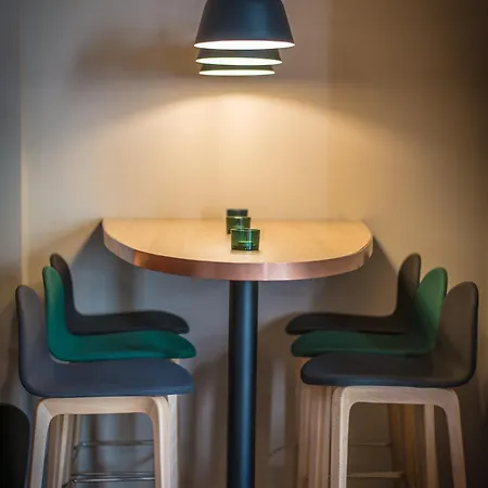 Rohan, Centre Cathédrale Hotel 4*