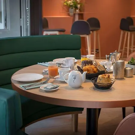 Le Rohan, Centre Cathedrale Hotel