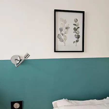 Rohan, Centre Cathédrale Hotel 4*