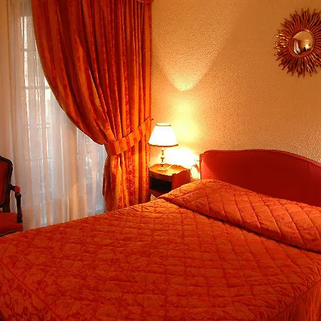 Le Rohan, Centre Cathedrale Hotel 4*