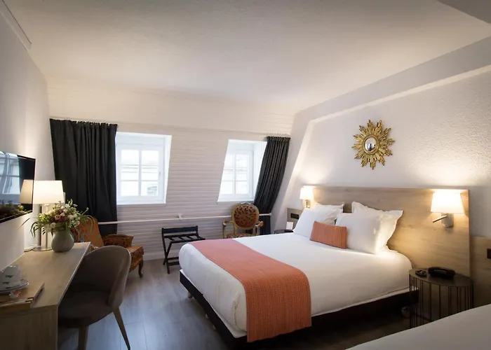 Le Rohan, Centre Cathedrale Hotel 4*